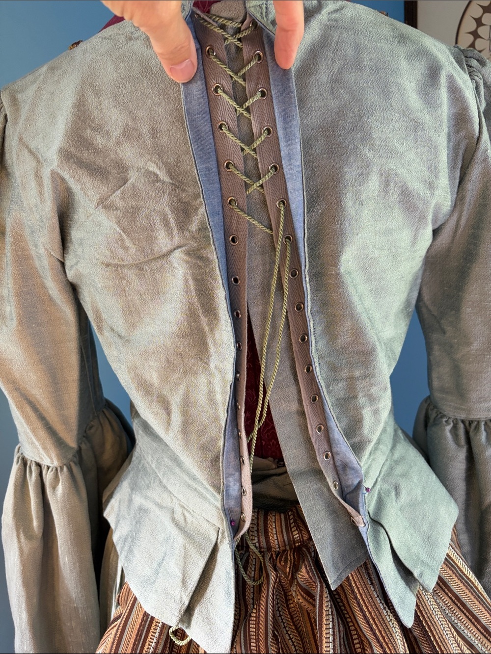 Period colonial costume dress in ice blue and brown - Picture 5 of 12